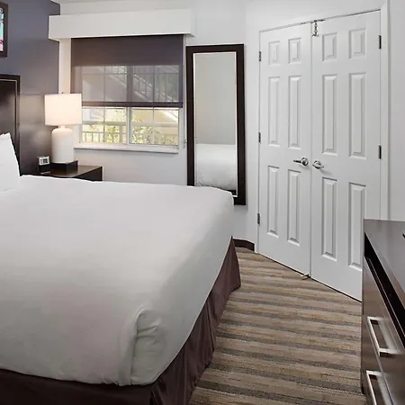Hyatt House Belmont Redwood Shores Exterior photo